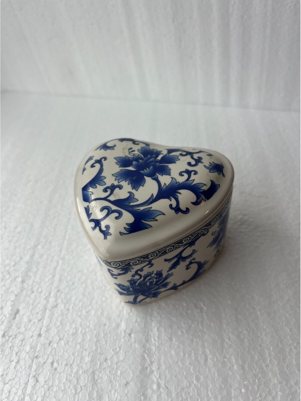 Heart Shaped Ceramic Trinket Box Blue White Floral Cottagecore Chinoiserie Decor